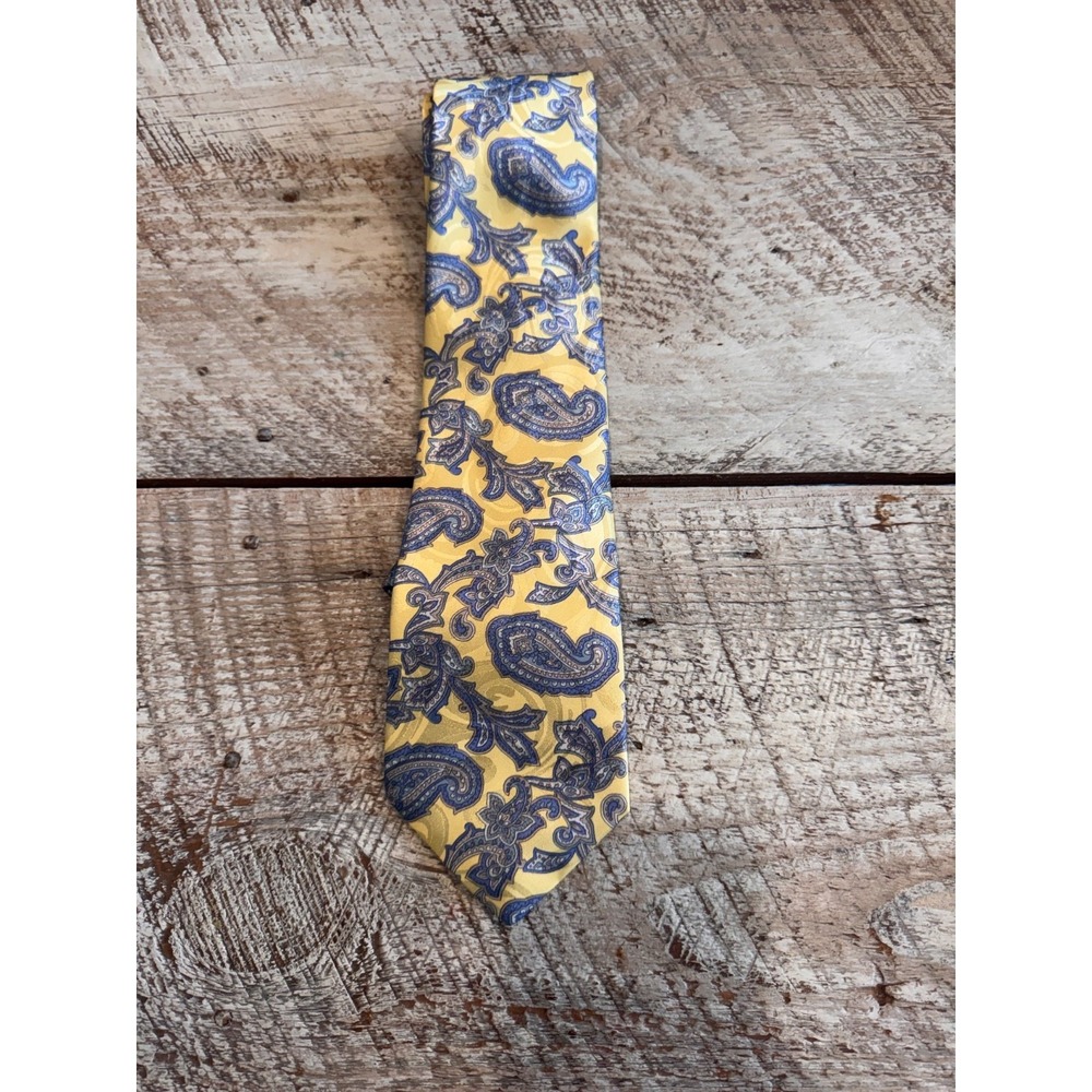 Van Heusen Classic‎ Collection Silk Tie Men's Geometric Necktie Business Formal
